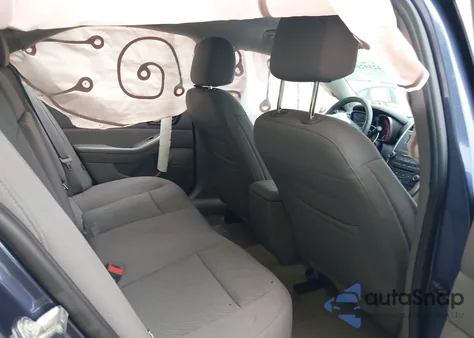 2015 Chevrolet Malibu Ls z USA, uszkodzony, nr VIN 1G11B5SL9FF129310